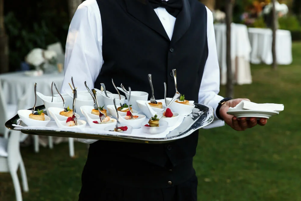 ¿Cuánto cuesta un catering para empresas en Madrid? Factores que influyen en el precio final