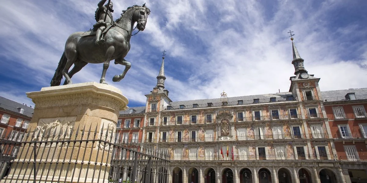 Casa de la Panadería. Madrid Destino