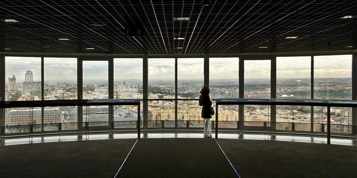 Faro de Moncloa. Madrid Destino